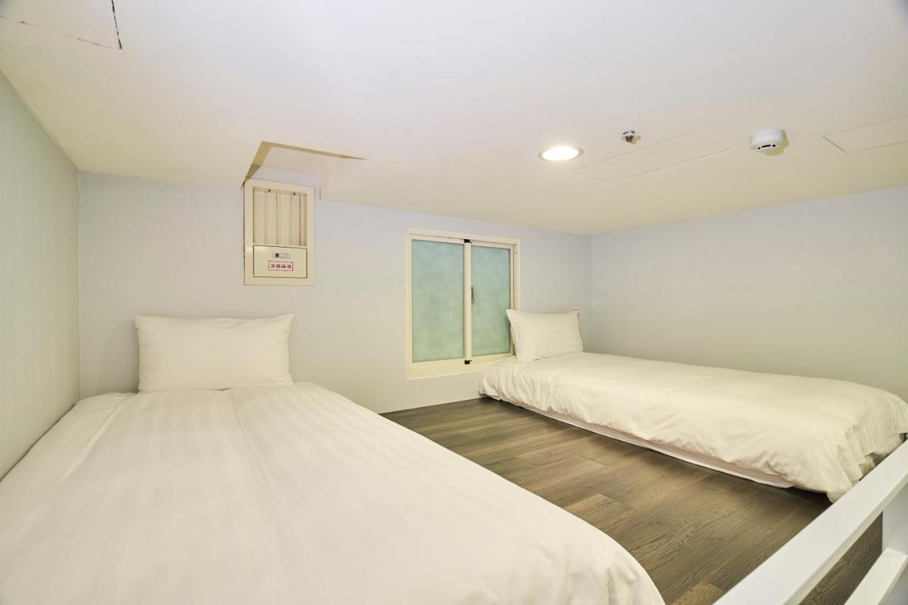 Place‧X Hotel Taipei Exterior photo